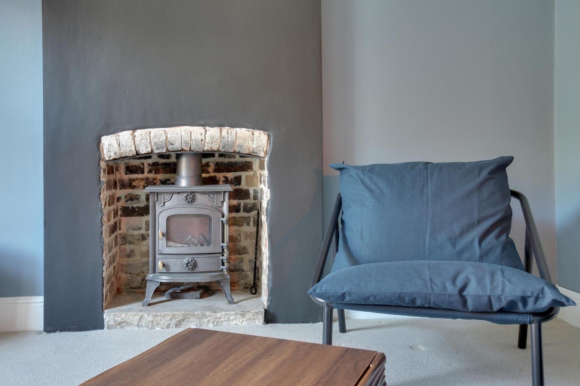 Cosy 3 Bedroom House With Free Parking And Wifi Hythe  Exterior foto