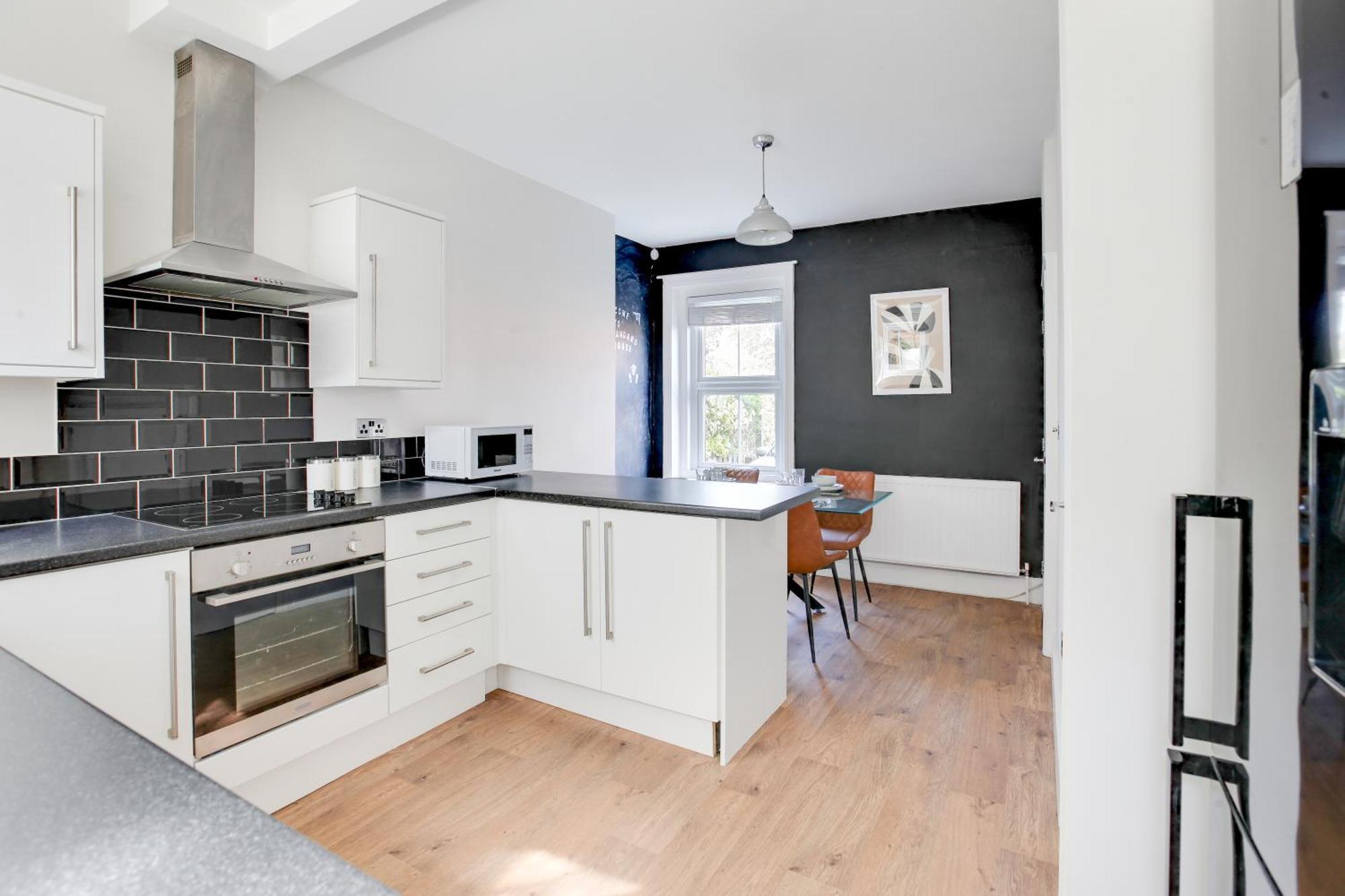 Cosy 3 Bedroom House With Free Parking And Wifi Hythe  Exterior foto