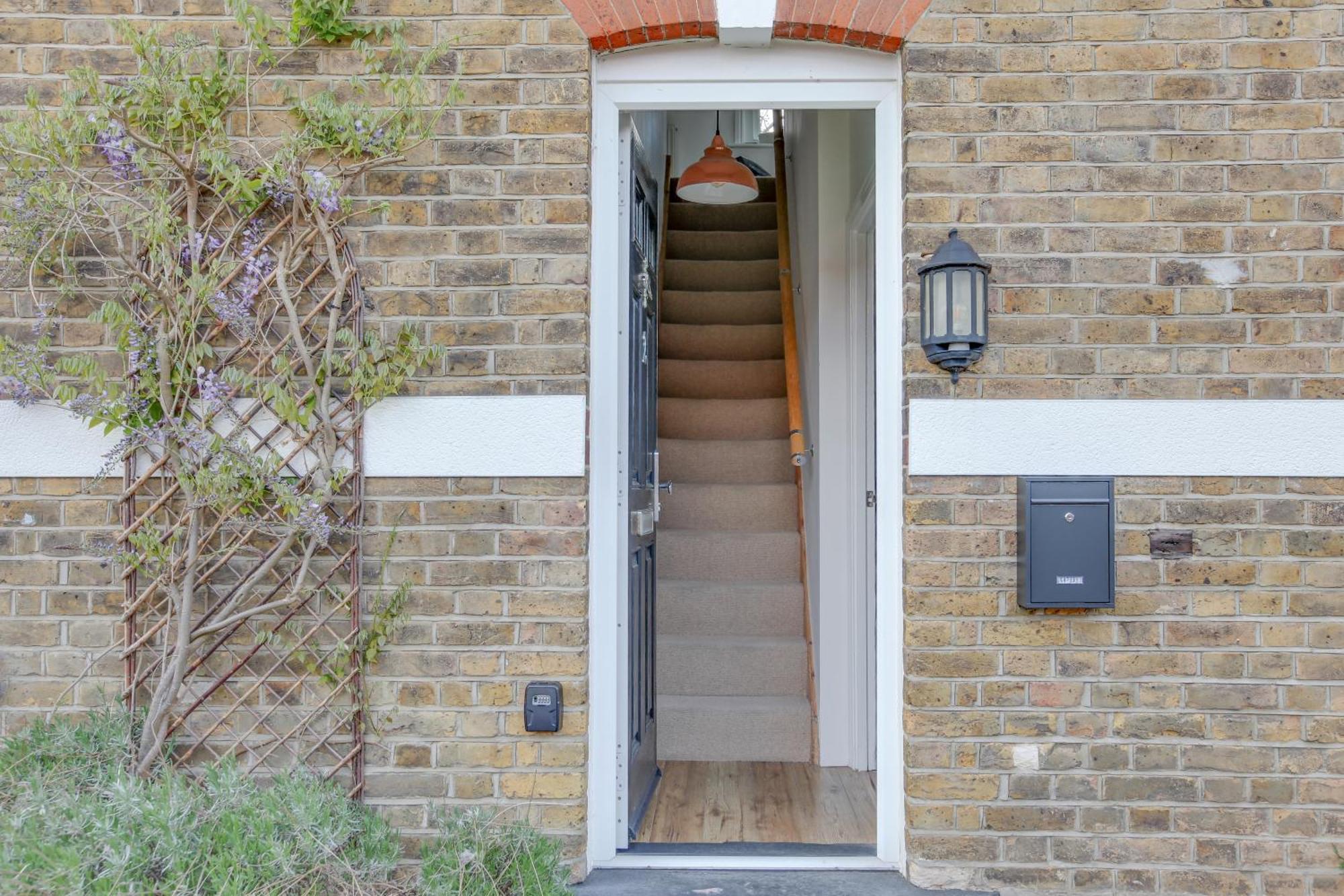 Cosy 3 Bedroom House With Free Parking And Wifi Hythe  Exterior foto